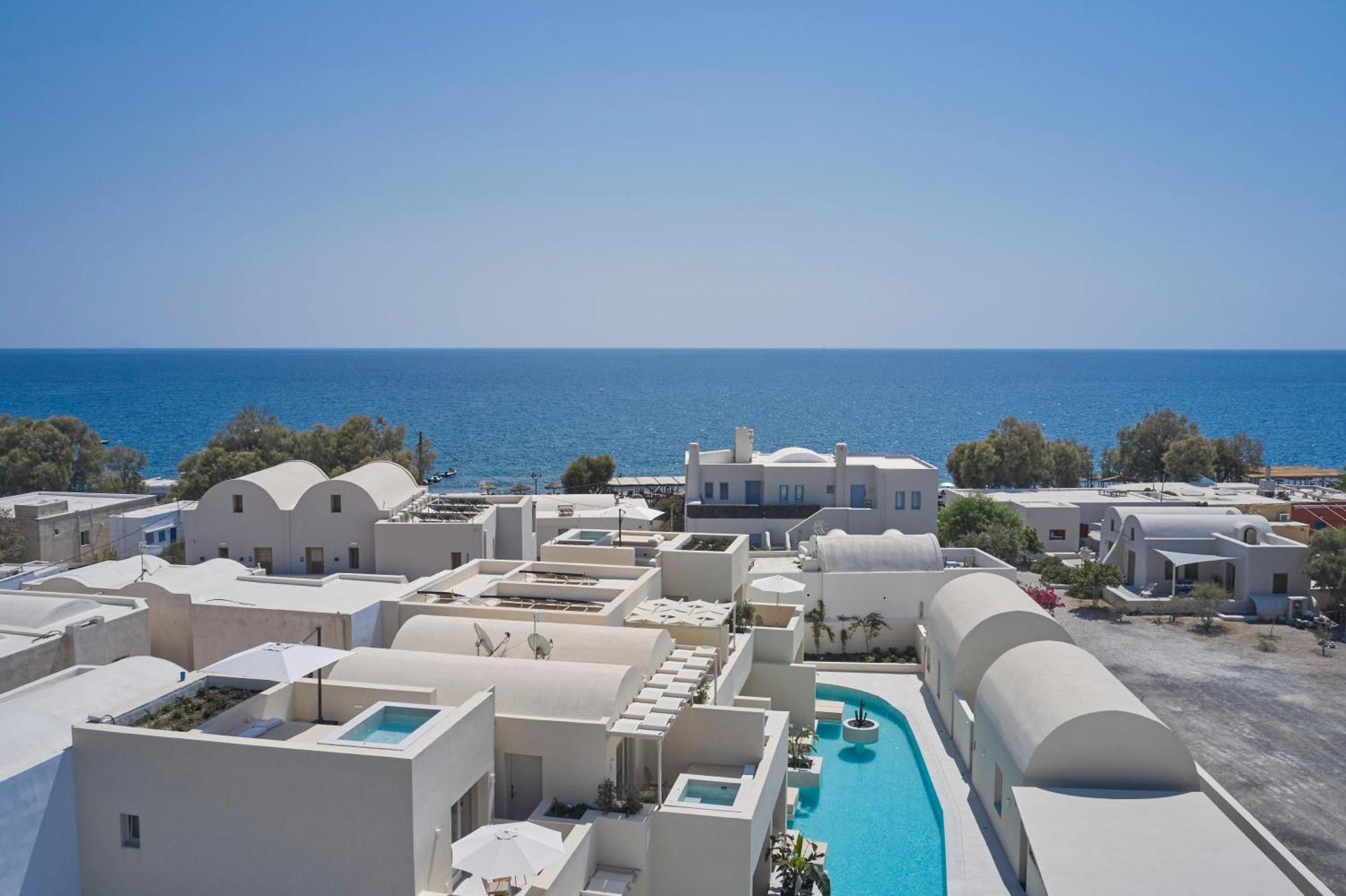 Heyday Luxury Suites Períssa Eksteriør bilde