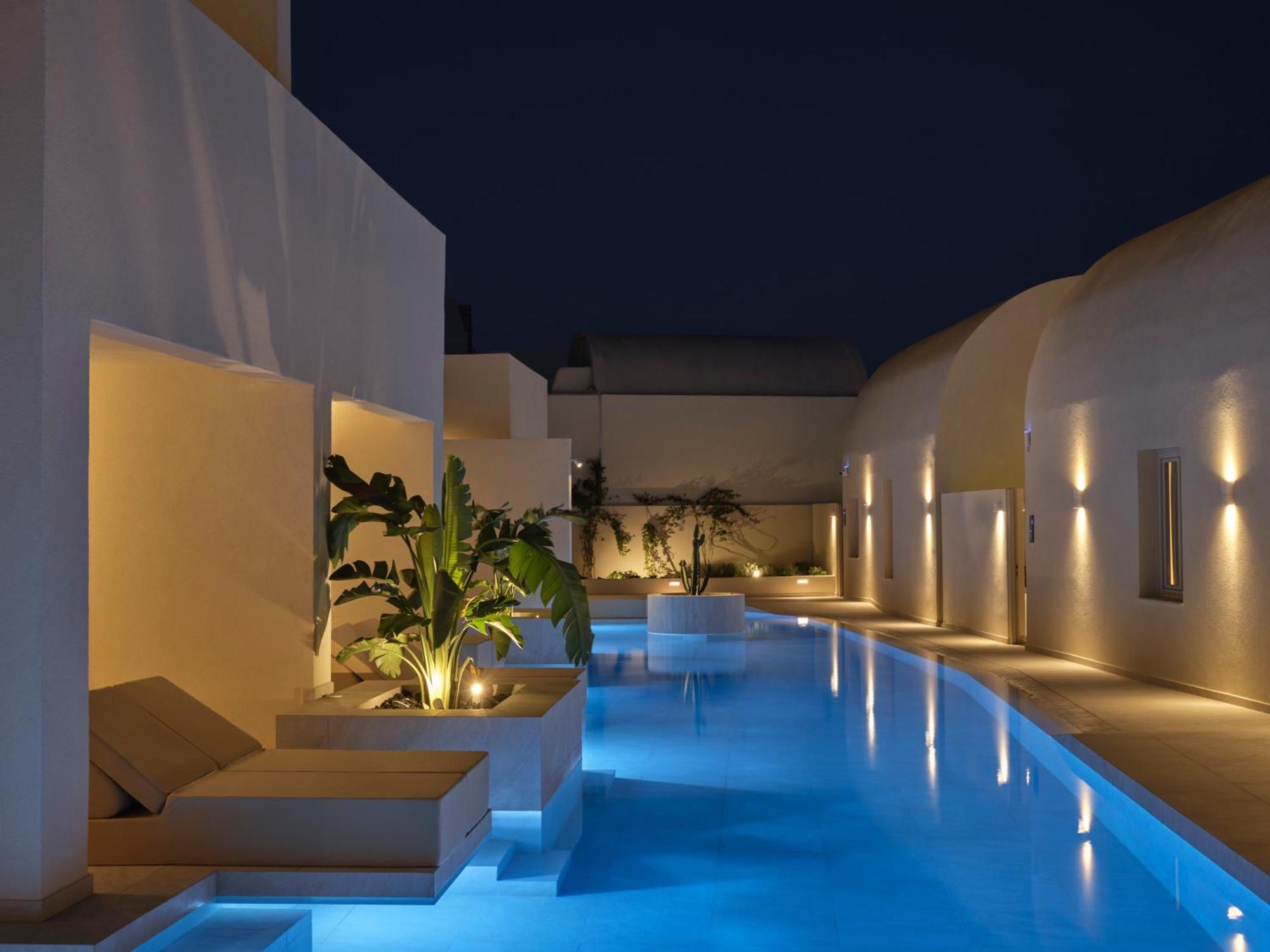 Heyday Luxury Suites Períssa Eksteriør bilde