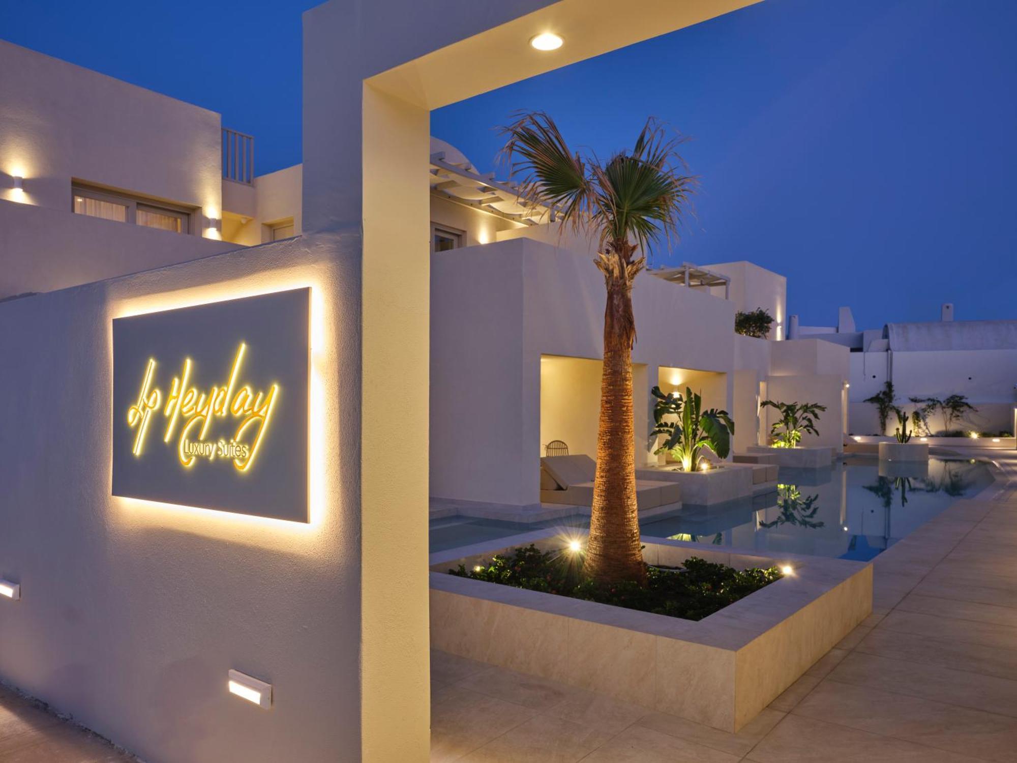 Heyday Luxury Suites Períssa Eksteriør bilde