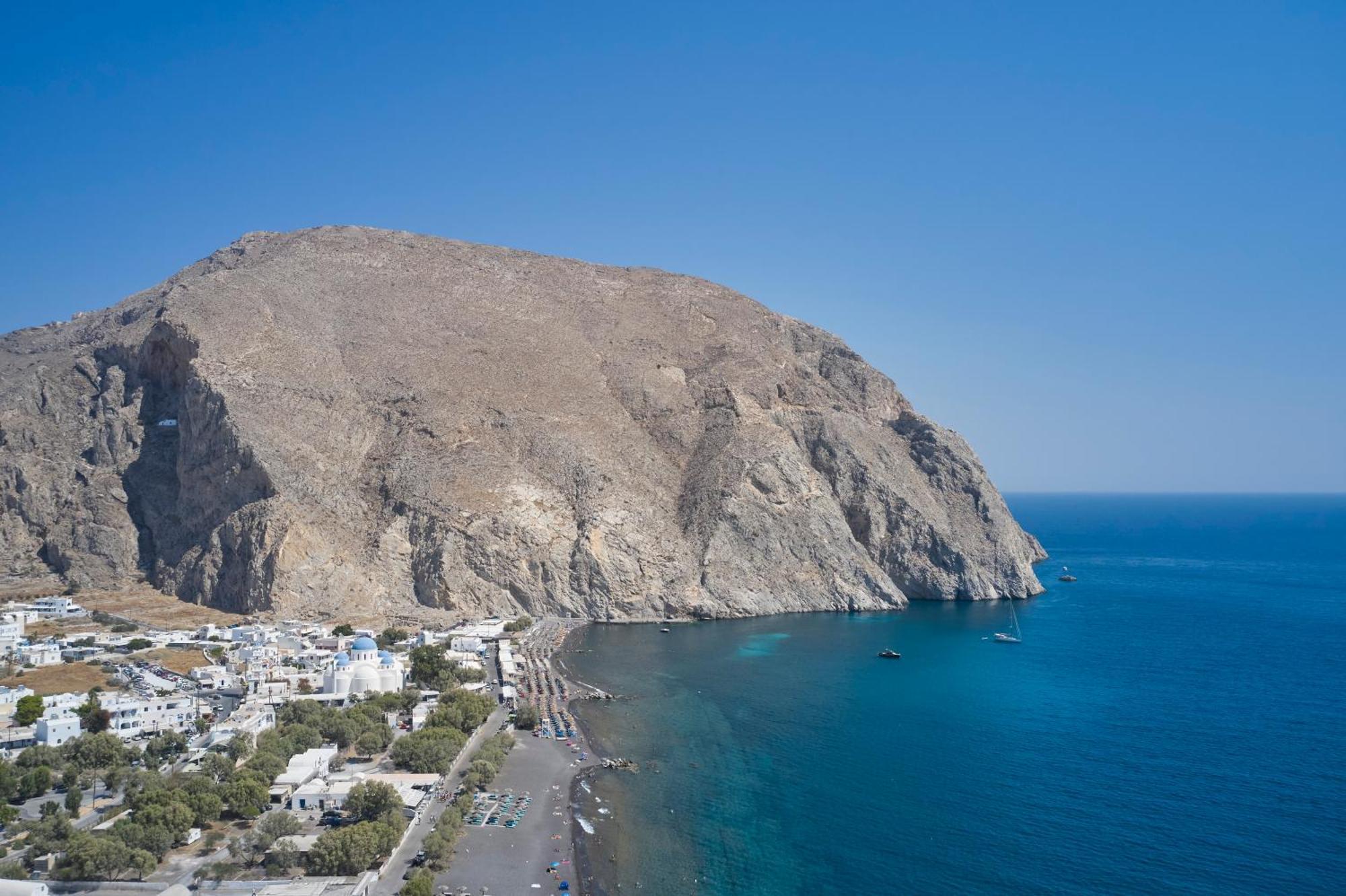 Heyday Luxury Suites Períssa Eksteriør bilde