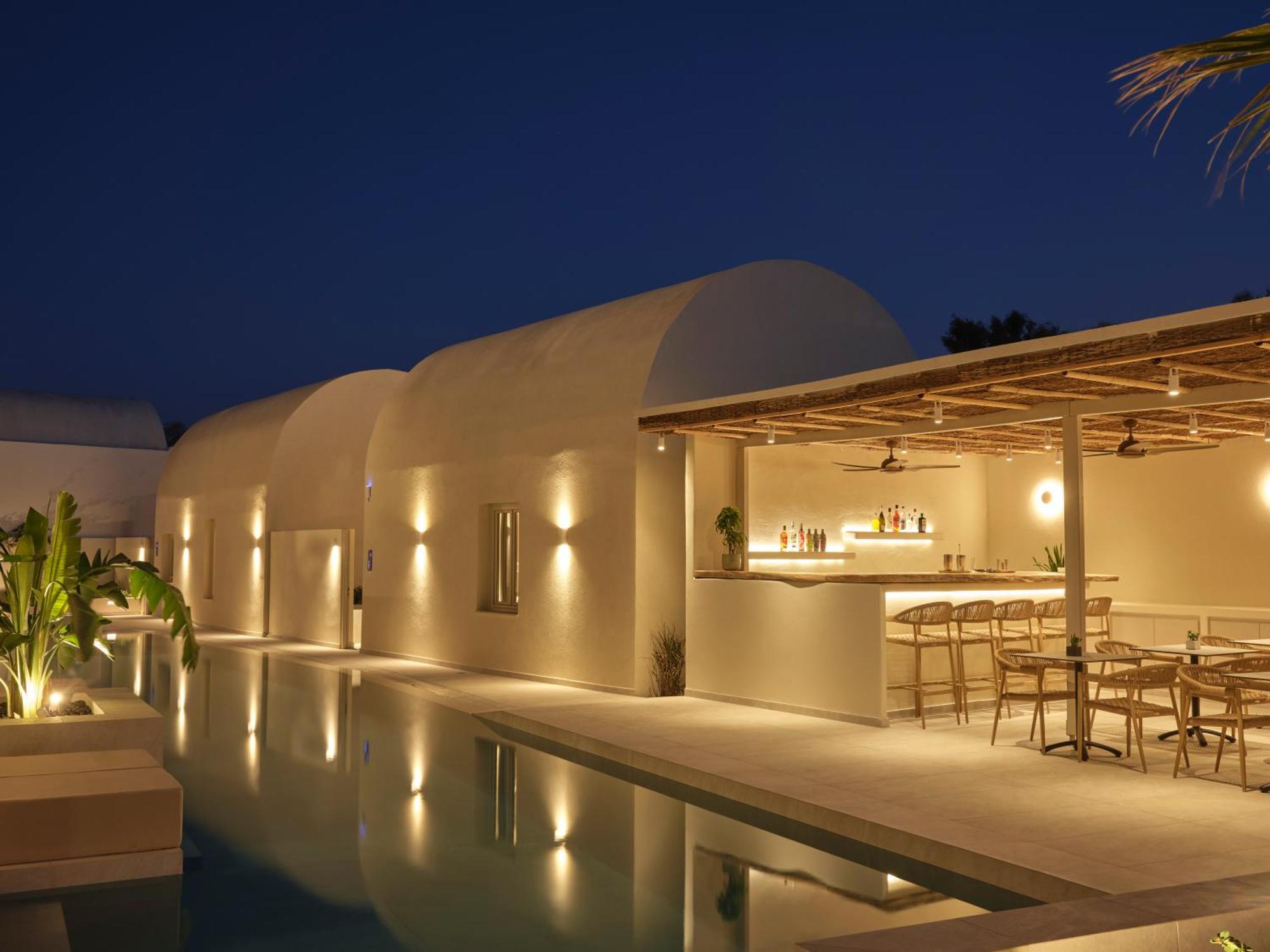 Heyday Luxury Suites Períssa Eksteriør bilde