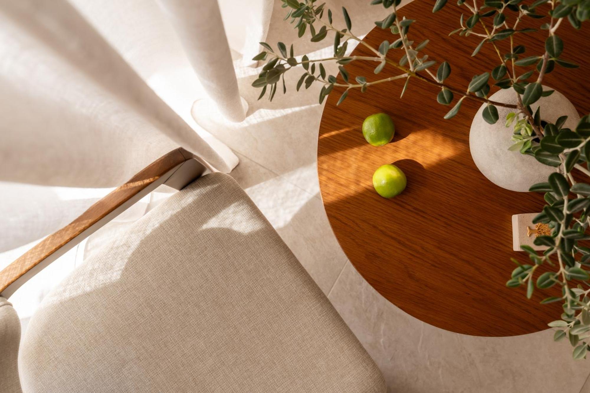Heyday Luxury Suites Períssa Eksteriør bilde