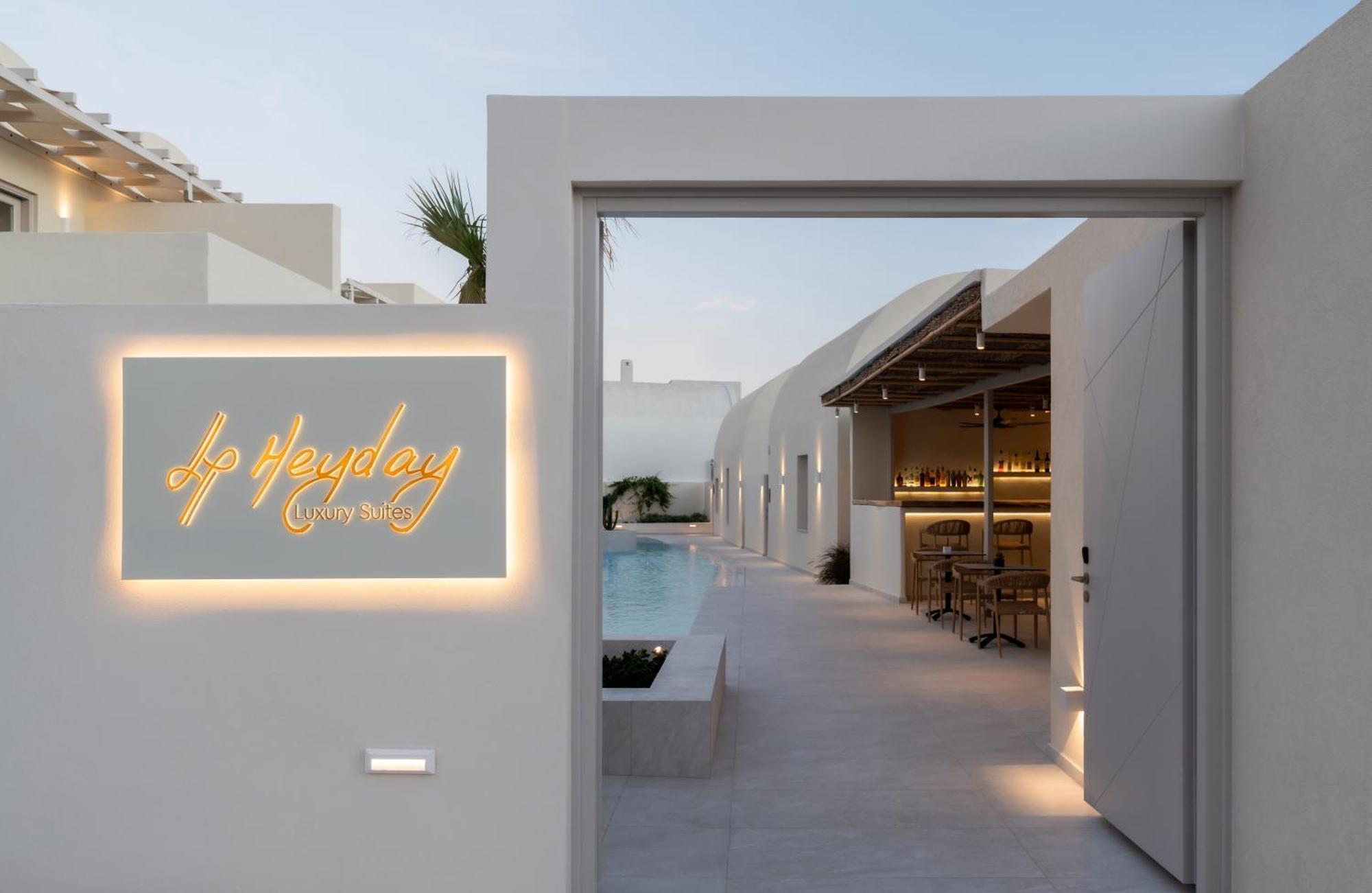 Heyday Luxury Suites Períssa Eksteriør bilde