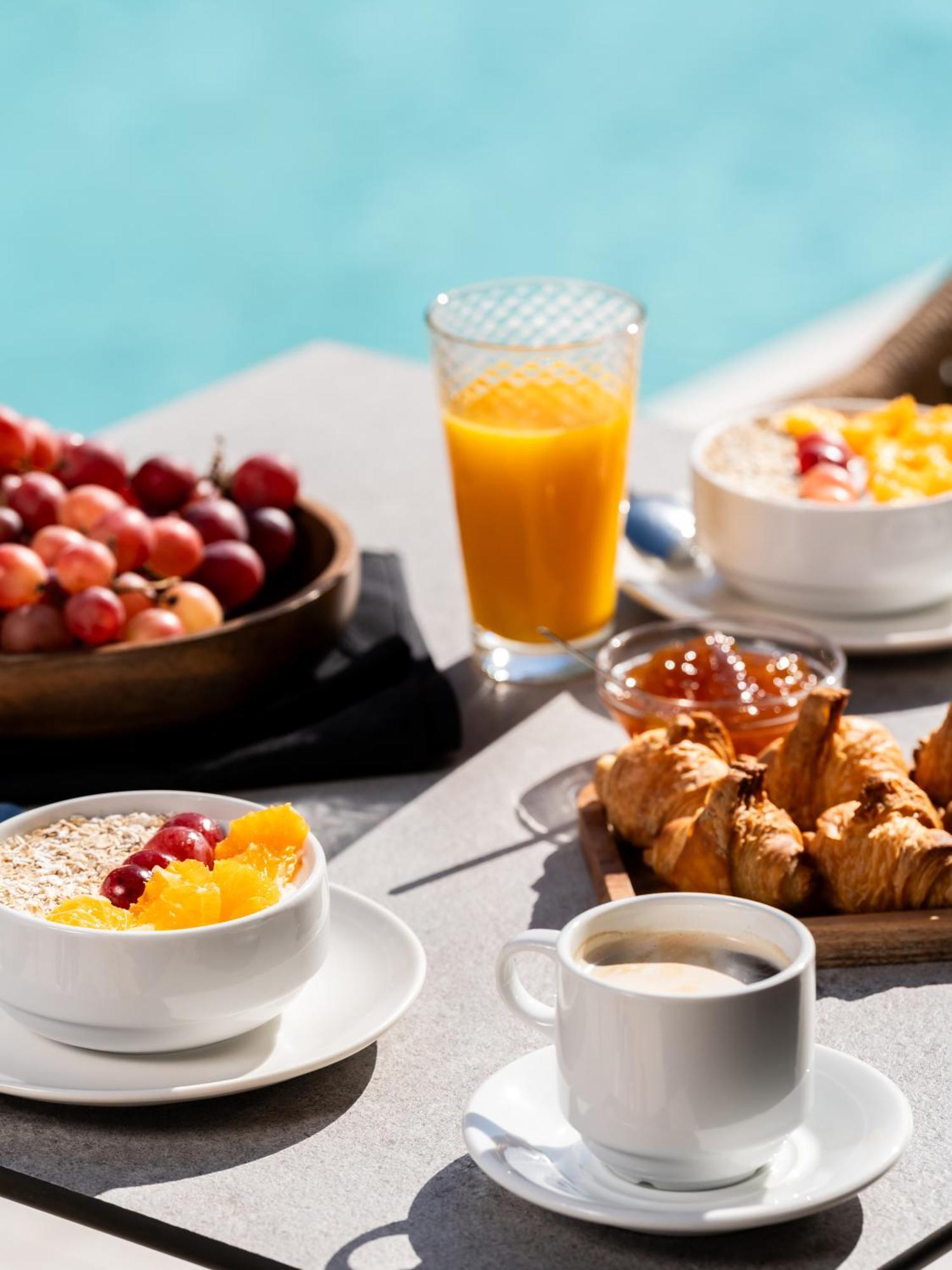 Heyday Luxury Suites Períssa Eksteriør bilde